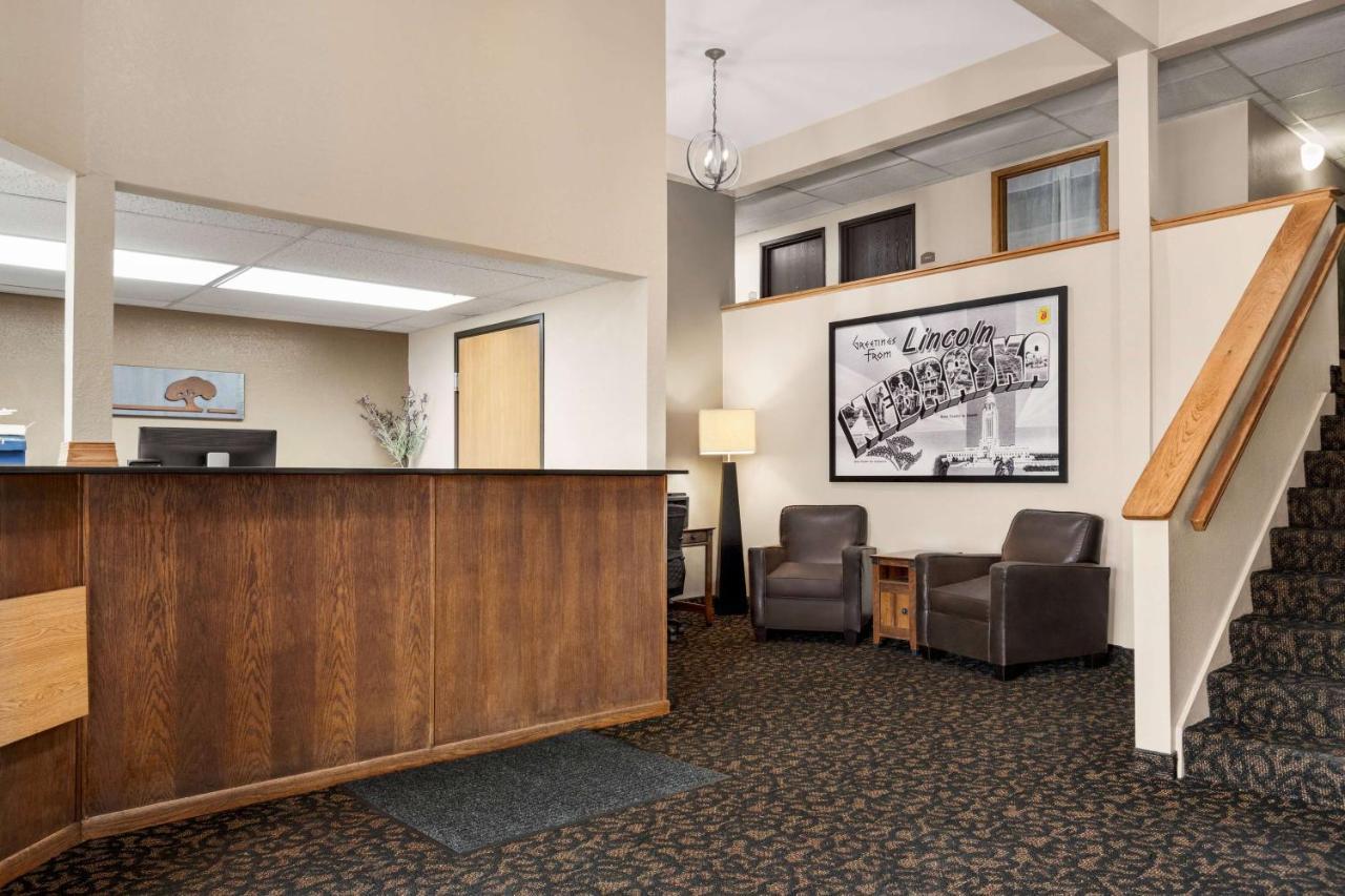Готель Super 8 By Wyndham Lincoln North Екстер'єр фото